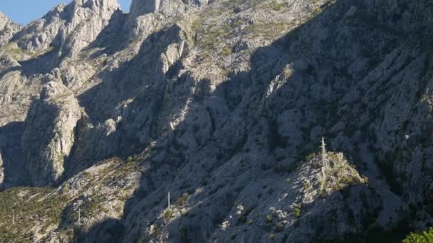 Mountain Komovi in Montenegro. Fog is falling on mountain as sun goes down — Stock Video