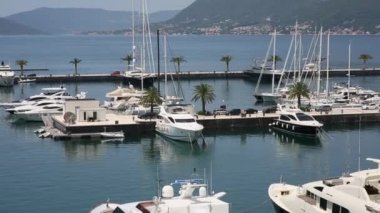 Regent Hotel, Tivat, Karadağ, Porto Karadağ alan. Sağa sola görüntülemek
