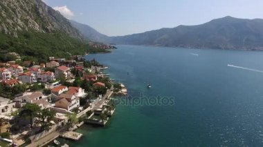 Villa Ljuta köyü var. Karadağ, Kotor Koyu'ndaki, Adr