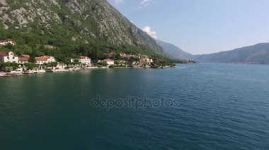 Villa Ljuta köyü var. Karadağ, Kotor Koyu'ndaki, Adr