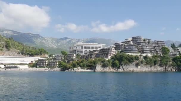 Complesso alberghiero di lusso Dukley Gardens a Budva, Montenegro. Shooti — Video Stock