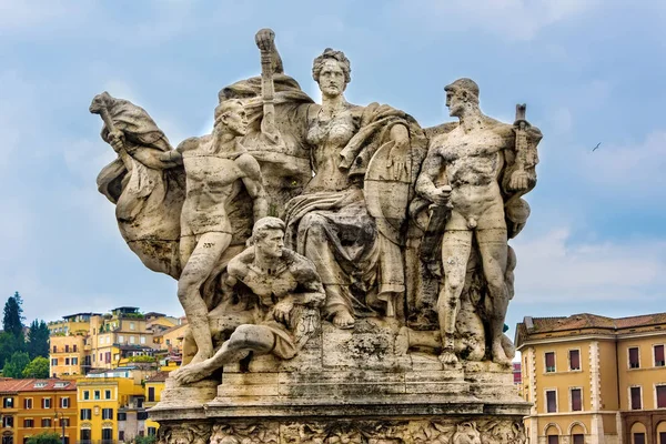 Roman rzeźby w Rzymie — Zdjęcie stockowe