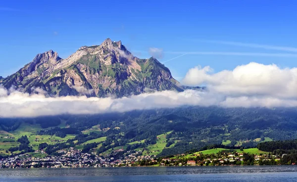Mt. Pilatus Lucerne içinde — Stok fotoğraf