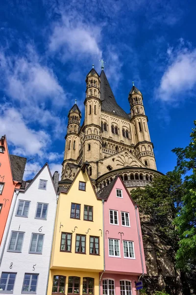 Grande église Saint-Martin à Cologne — Photo