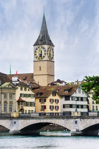 在瑞士的圣伯多禄教堂 — 图库照片