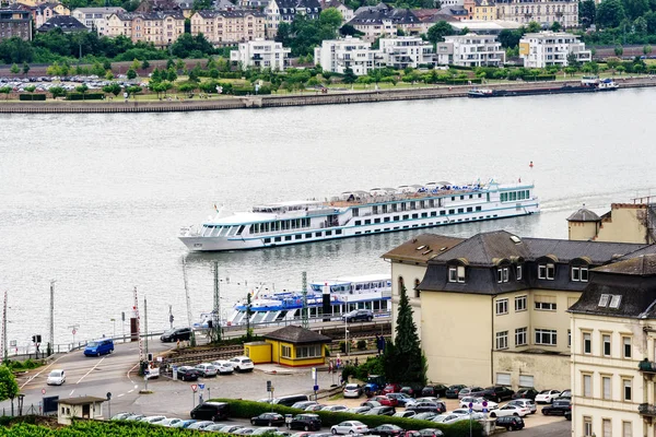 Rhine flod i Tyskland — Stockfoto
