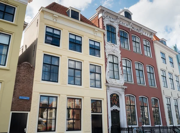 Houses in the city of Vlissingen, Netherlands. Text on facade reads Built In 1771 — Stock Photo, Image