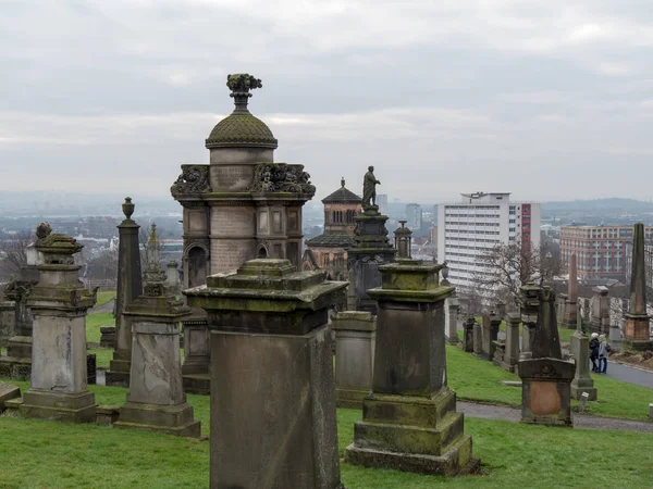 Náhrobky na nekropole, Glasgow — Stock fotografie