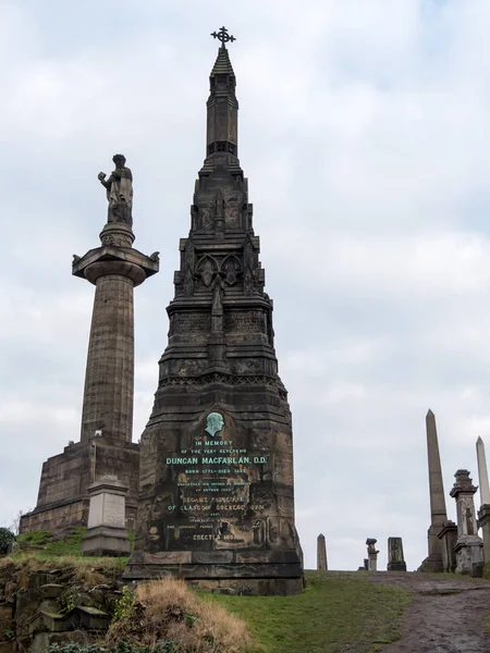 Náhrobky na nekropole, Glasgow — Stock fotografie