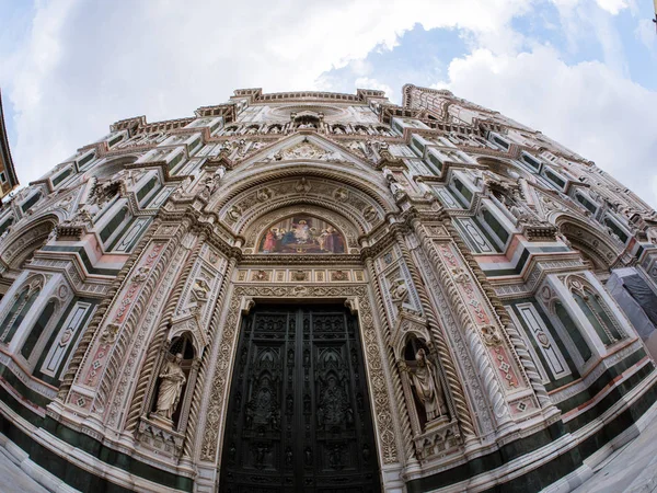 Exterior de la catedral de Florencia —  Fotos de Stock
