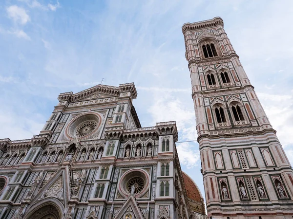 Utsidan av katedralen i Florens — Stockfoto