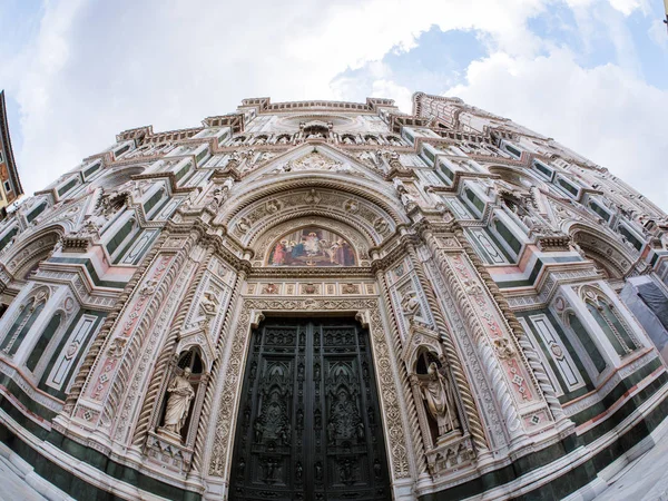 佛罗伦萨大教堂外景 — 图库照片