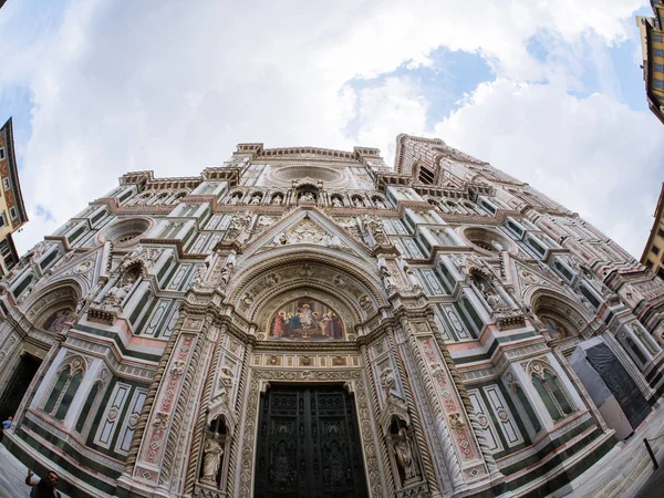 佛罗伦萨大教堂外景 — 图库照片