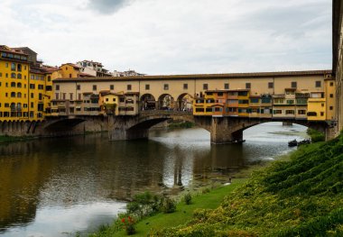 Ünlü Ponte Vecchio Köprüsü Floransa, İtalya