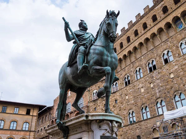 Bronzová socha Cosima Medici — Stock fotografie