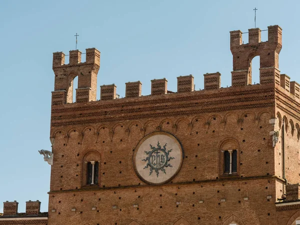Pohled na Palazzo Pubblico, Siena, Itálie — Stock fotografie