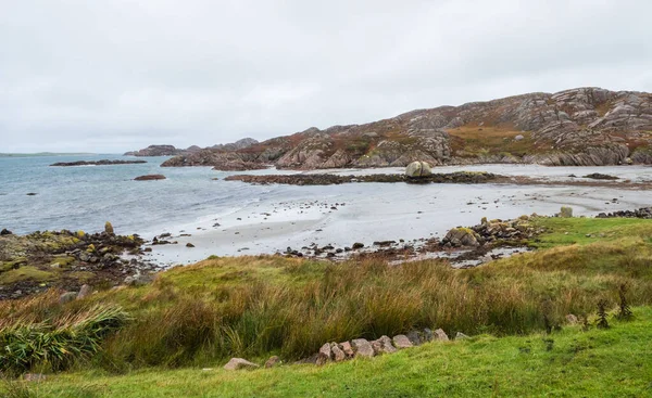 Lungomare nella parte occidentale dell'Isola di Mull, Scozia — Foto Stock