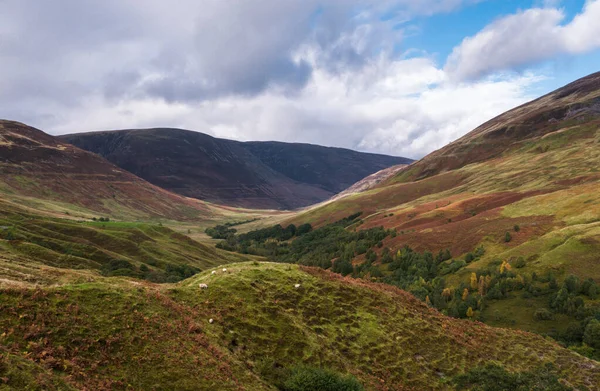 Amplia vista de Glen Roy en las Highlands de Escocia — Foto de Stock