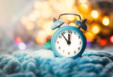 Gece yarısı. Yeni Yıl Geri Sayımı