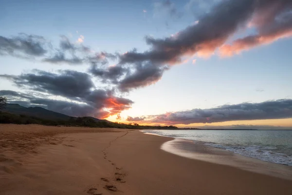 Большой Пляж Пляж Макена Недалеко Кихеи Отличное Место Утренней Прогулки Стоковое Фото