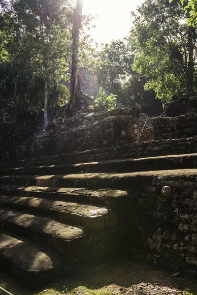 Sol en las ruinas mayas —  Fotos de Stock