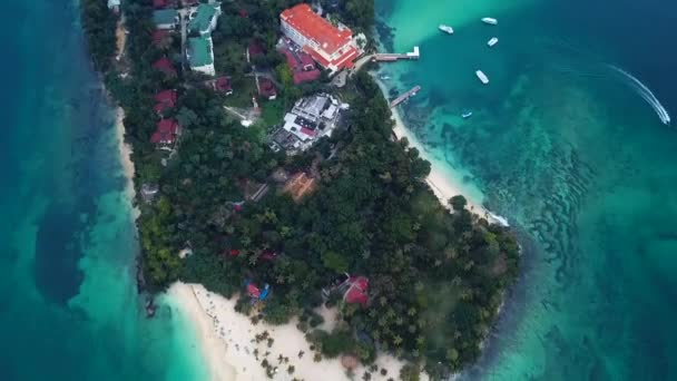 Drone shoot of island in dominican republic the bacardi island in 60 fps 3 — Αρχείο Βίντεο
