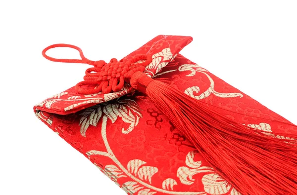 Saco Vermelho Pequeno Com Design Tecido Chinês Isolado Branco — Fotografia de Stock