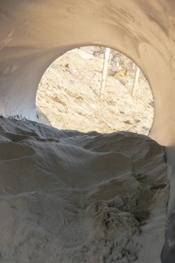 siyah lastik borular