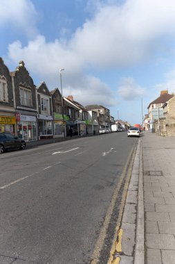 Bristol-Nisan-2020-İngiltere-Coronavirus-CVID 19 virüsü yüzünden boş bir caddenin yakın görüntüsü 