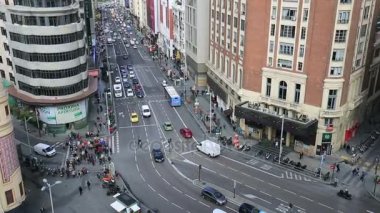 Grand yoluyla, merkezi Madrid, İspanya Madrid, İspanya 14 Ocotober 2016 üzerinde başkenti ve en büyük bir ana cadde görünümü