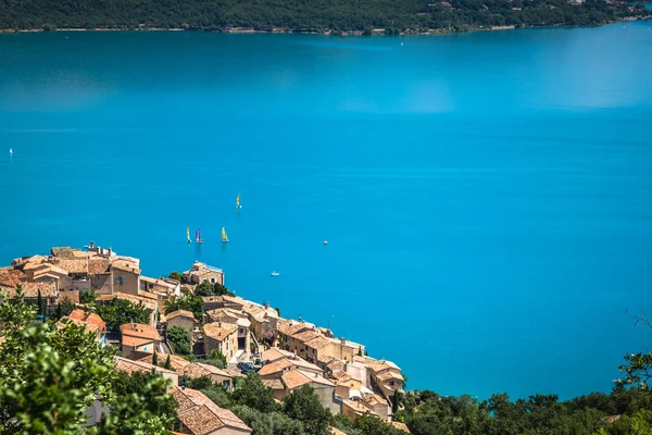 Lac de sainte-croix, see von sainte-croix, gorges du verdon, pro — Stockfoto