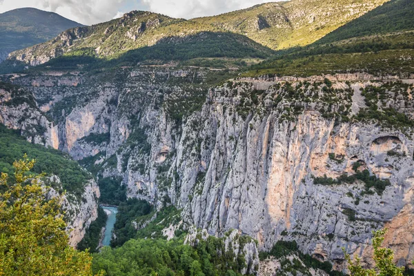 Beautiful landscape of the Gorges Du Verdon in south-eastern Fra — Stock Photo, Image