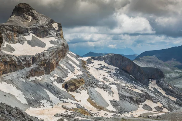 Landschaft im Nationalpark der Pyrenäen — Stockfoto