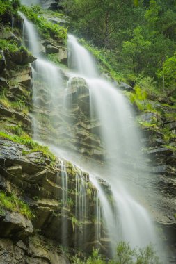 İspanyol Milli Parkı Ordesa ve Monte Perdido aterfall, 