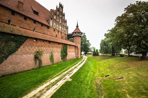 El castillo de Malbork en Polonia — Foto de Stock
