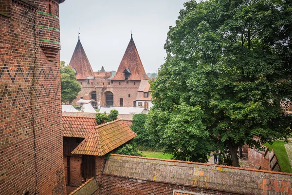 El castillo de Malbork en Polonia — Foto de Stock