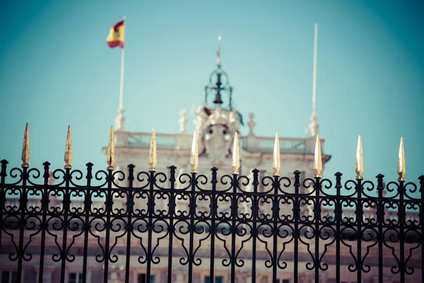 Det kungliga slottet i Madrid (Palacio Real de Madrid), officiella r — Stockfoto