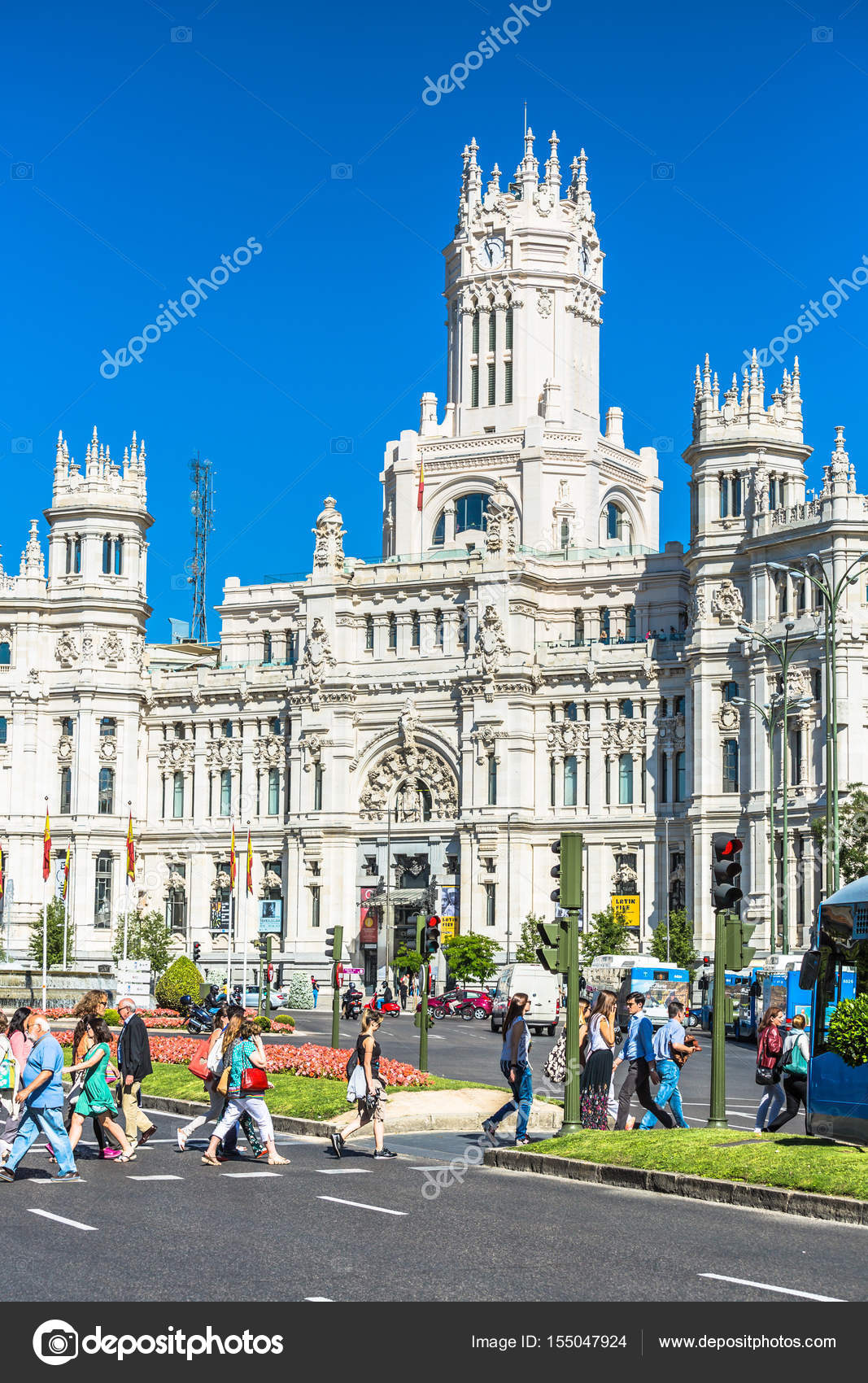 Madrid Espanha Maio 27 2015 Palácio De Cibeles E Bebedouro