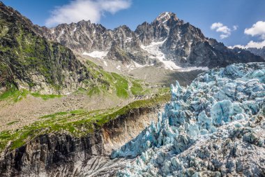 argentiere buzulda görüntüleyin. argentiere Buzulu inci ile hiking