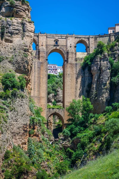 Ponte di Ronda, uno dei più famosi villaggi bianchi di Malaga — Foto Stock