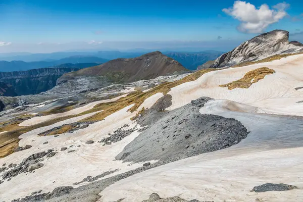 美丽的风景的比利牛斯山 — 图库照片