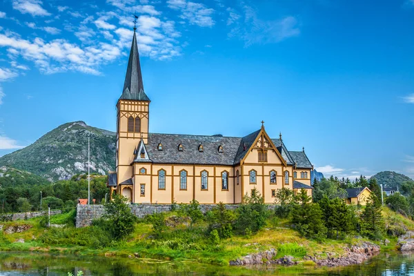 Picturesque Lofoten cathedral on Lofoten islands in Norway — Stock Photo, Image