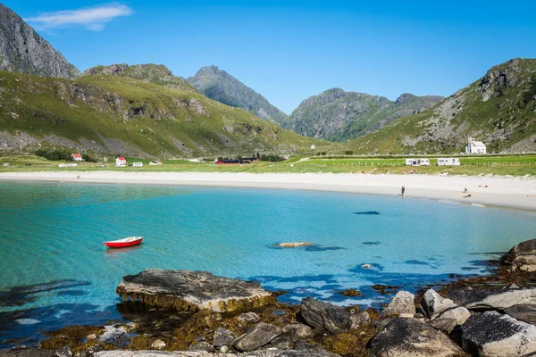 美丽的景色在挪威罗弗敦海群岛的 eggum 海滩 — 图库照片