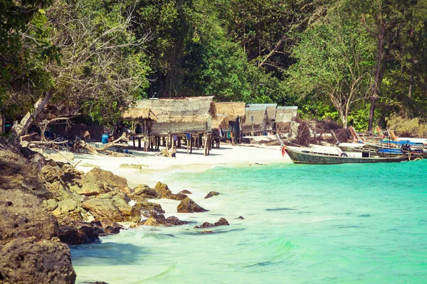 Bamboo Island är en annan ö i Andamanska havet nära phi-ph — Stockfoto