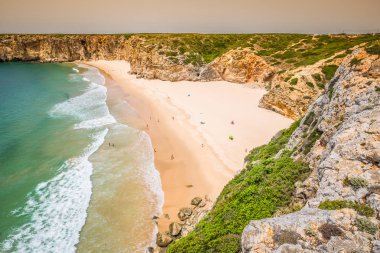 Praia yapmak Beliche - güzel sahil ve plaj Algarve, Portekiz