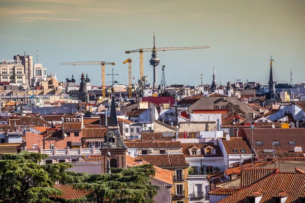 Madrid,Spain-May 28,2015:View of Madrid from Almudena Cathedral, — 图库照片