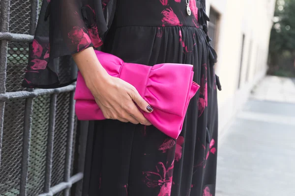 Detail of bag at Milan Fashion Week — Stock Photo, Image