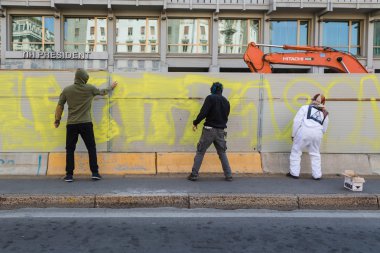 Milan, İtalya'da protesto öğrenciler