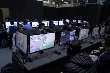 Milan Oyunlar hafta 2016 insanlara