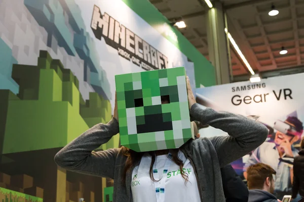 People at Milan Games Week 2016 — Stock Photo, Image